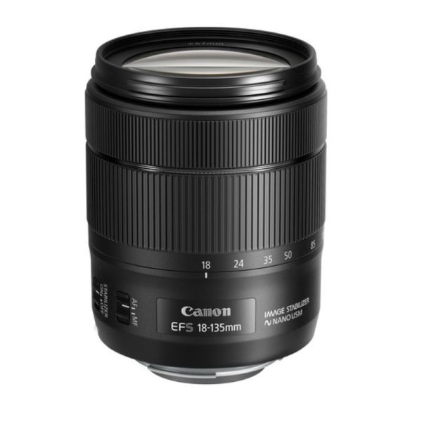 Canon EF-S 18-135mm f/3.5-5.6 IS USM